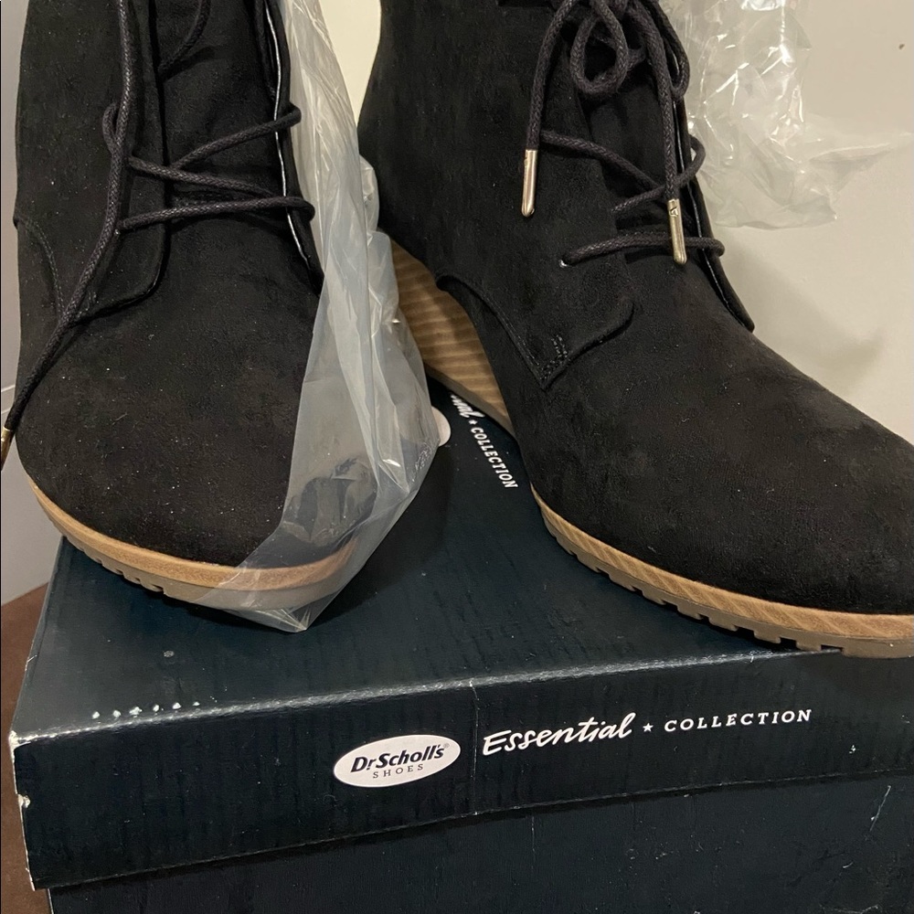 Dr Scholl’s Women’s Ceelia Wedge Bootie ankle boot